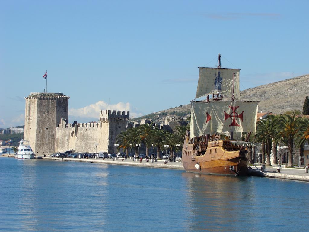 Apartments In Trogir Exterior foto